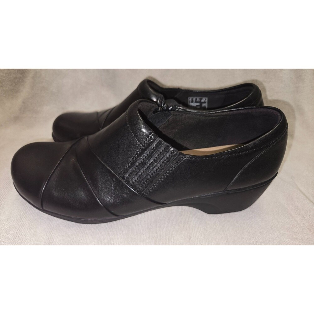 Clarks Channing Ann Black Leather Zip Comfort Loafer Shoes Women’s 7.5 M EUC